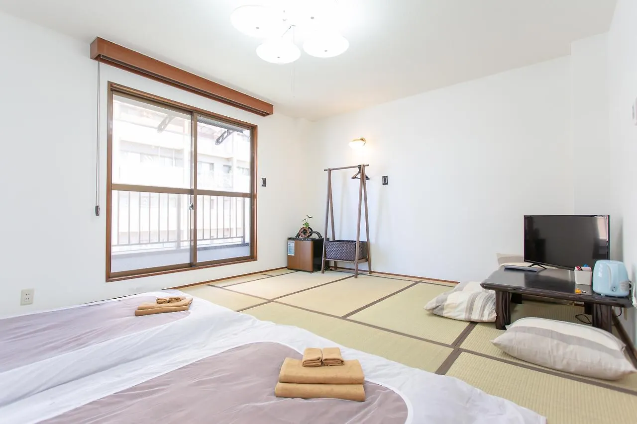 Reina'S Guest House Osaka