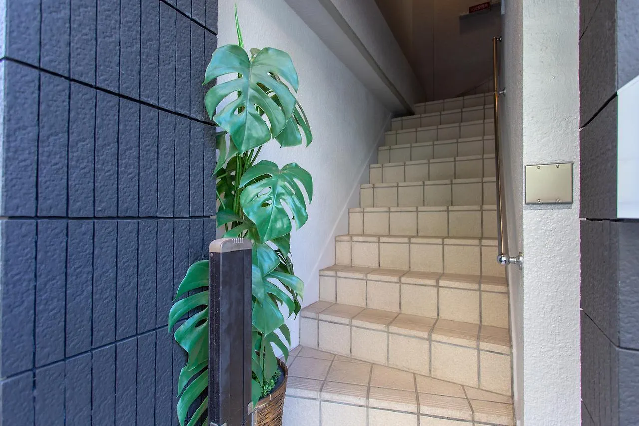 Reina'S Guest House Osaka